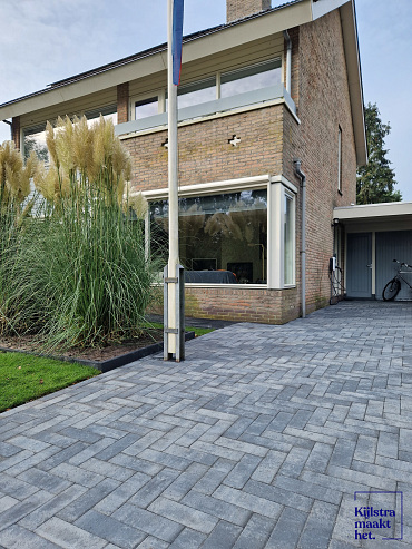 Longstone opritsteen 7 cm grijs/zwart
