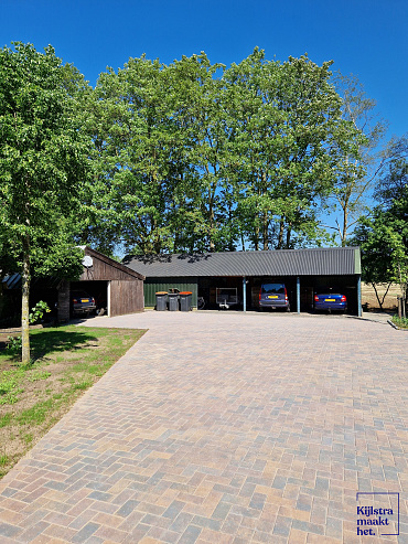 Betonstraatsteen 8 cm oud bussum komo