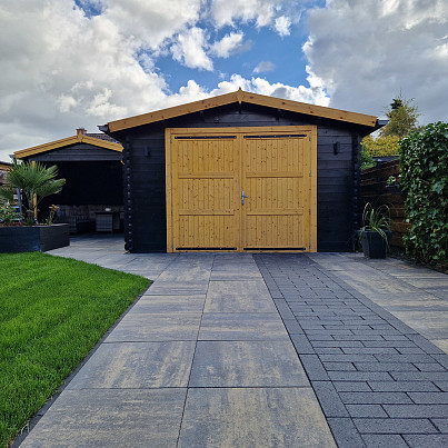 11008626 patsq570460 2