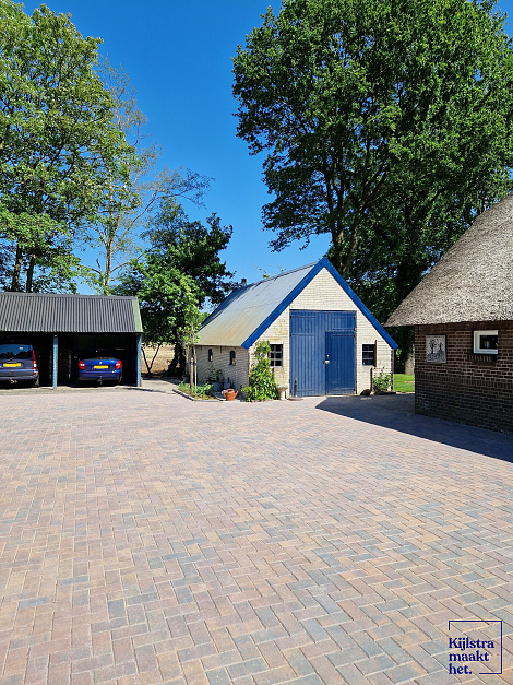 Betonstraatsteen 8 cm oud bussum komo