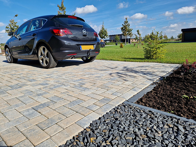 Betonstraatsteen 6 cm musselkalk komo