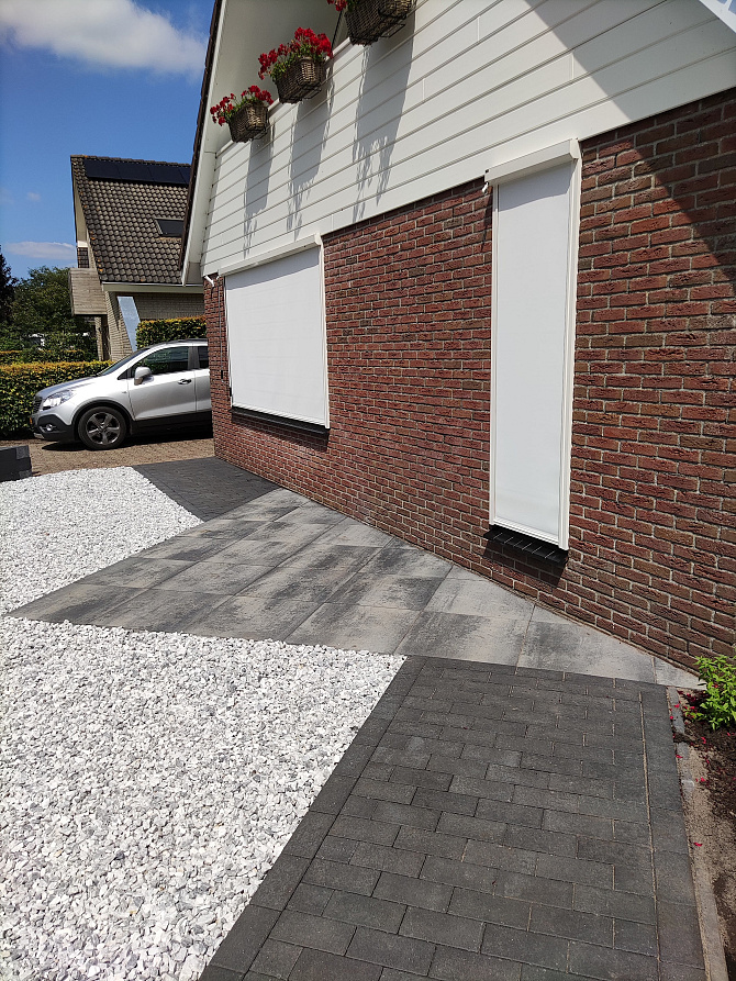 Nature top betonstraatsteen 8 cm black mini facet komo
