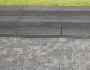 Traptrede 100x35x15 cm indus black kleurecht met facet