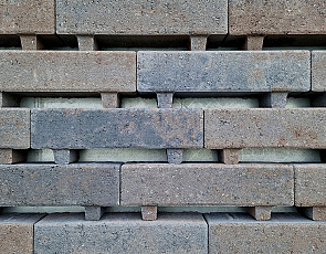 Waterpasserende longstone opritsteen 7 cm oud drachten
